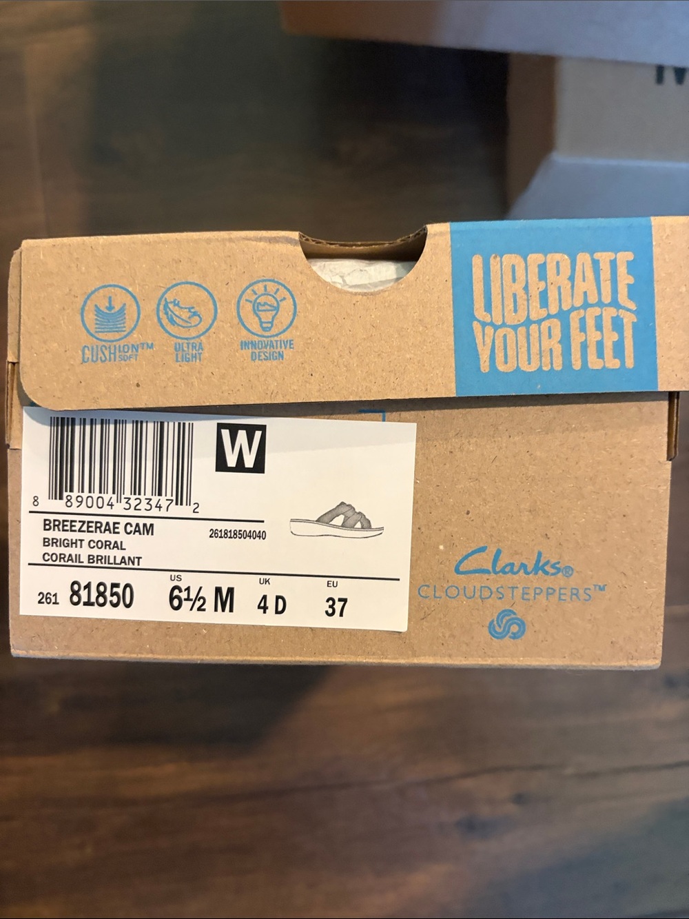 Clark Cloudsteppers Slip Ons - Picture 4 of 4